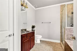 2300 Peachford Rd, Dunwoody, GA 30338 - Photo 15