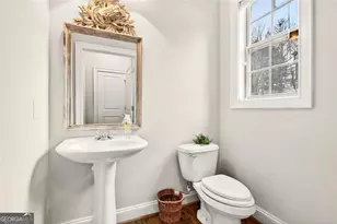 2300 Peachford Rd, Dunwoody, GA 30338 - Photo 11