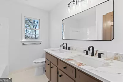 4566 Brandon Drive SW, Lilburn, GA 30047 - Photo 17