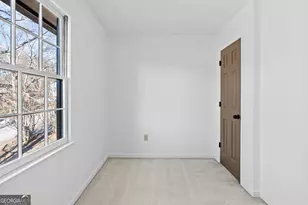 4566 Brandon Dr SW, Lilburn, GA 30047 - Photo 23