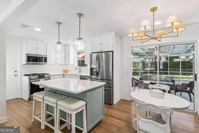 907 Mallery Street, Saint Simons, GA 31522 - Photo 9