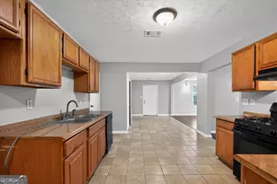 2750 Thornbury Way, South Fulton, GA 30349 - Photo 23