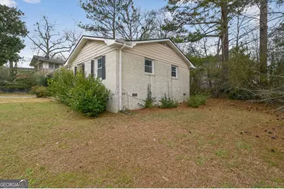 375 Dartmouth Drive SW, Atlanta, GA 30331 - Photo 7