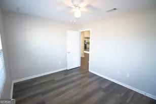 304 S Bridgeport Dr, Statesboro, GA 30461 - Photo 13