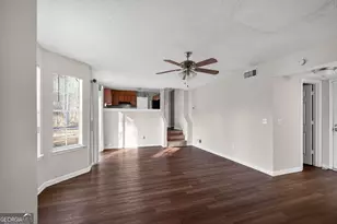 6656 Wildwood Ct, Lithonia, GA 30058 - Photo 11