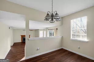 6656 Wildwood Ct, Lithonia, GA 30058 - Photo 15