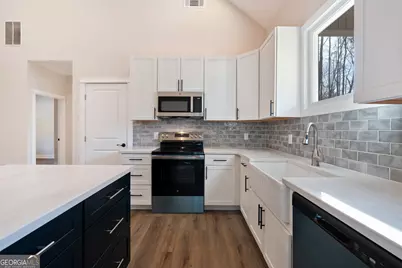 277 Cole Forest Boulevard, Barnesville, GA 30204 - Photo 17