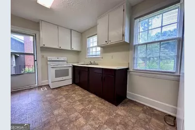 105 Saynor Circle, Lagrange, GA 30240 - Photo 5