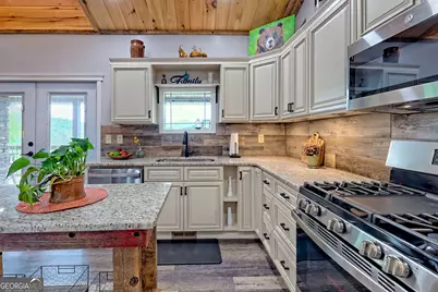 137 Olds Mountain Peak Road, Rabun Gap, GA 30568 - Photo 17