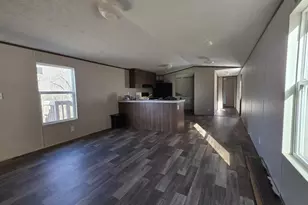 221B Cathey Rd, Mountain City, GA 30562 - Photo 5