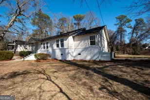 204 Cleaveland Dr, Lagrange, GA 30241 - Photo 5