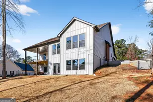 211 Lake Chase Dr N, Griffin, GA 30224 - Photo 13