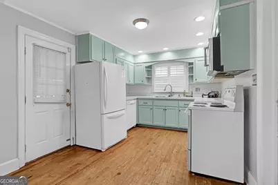 1077 Helen Street, Morrow, GA 30260 - Photo 5