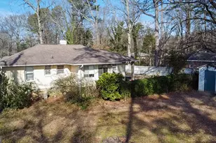 1077 Helen St, Morrow, GA 30260 - Photo 17