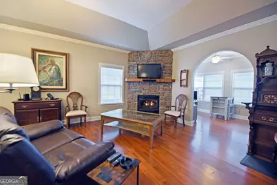 414 Longview Circle, Hiawassee, GA 30546 - Photo 3