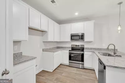 3319 Stonewall Lane #72, Atlanta, GA 30349 - Photo 5