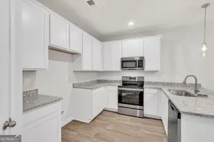 3319 Stonewall Ln, Atlanta, GA 30349 - Photo 5