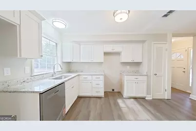 1012 Remington Avenue, Thomasville, GA 31792 - Photo 13