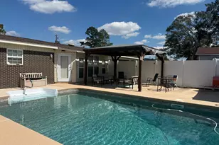 45 Elton St, Hazlehurst, GA 31539 - Photo 7