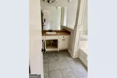 6460 Connell Road, Atlanta, GA 30349 - Photo 7