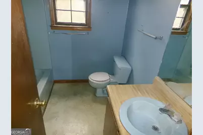 110 Irwinton Circle, Toomsboro, GA 31090 - Photo 17