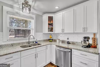 105 Pine Hill Circle, Byron, GA 31008 - Photo 19