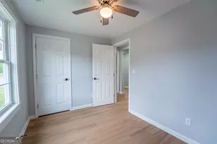 481 W Currahee St, Toccoa, GA 30577 - Photo 21