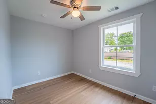 481 W Currahee St, Toccoa, GA 30577 - Photo 21