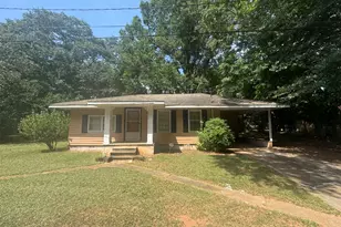 977 Mapp St, Madison, GA 30650 - Photo 1
