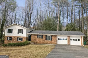 2802 Leisure Woods Ln, Decatur, GA 30034 - Photo 1