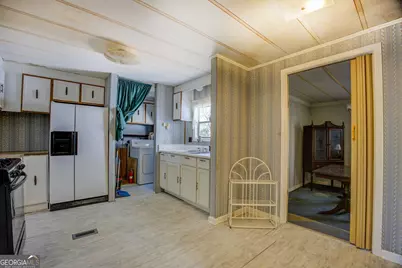 3825 N Goddard Road, Lithonia, GA 30038 - Photo 13