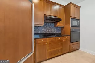 2828 Peachtree Rd NE, Atlanta, GA 30305 - Photo 31