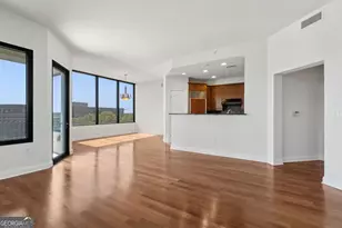 2828 Peachtree Rd NE, Atlanta, GA 30305 - Photo 17