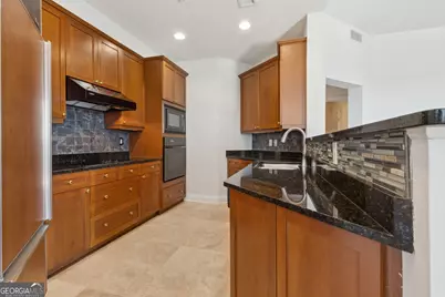 2828 Peachtree Road NE # 802, Atlanta, GA 30305 - Photo 29