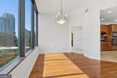 2828 Peachtree Road NE # 802, Atlanta, GA 30305 - Photo 25