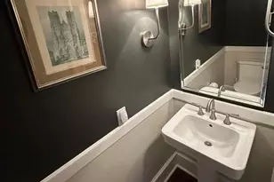 204 E Liberty St, Savannah, GA 31401 - Photo 17