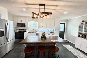 1242 Broxton Hwy, Hazlehurst, GA 31539 - Photo 15
