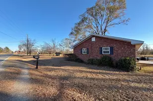1242 Broxton Hwy, Hazlehurst, GA 31539 - Photo 55