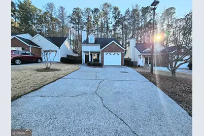 2734 Highland Ridge NW, Kennesaw, GA 30152 - Photo 3