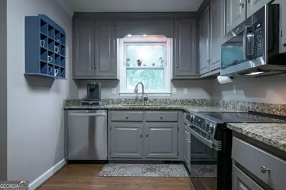 1020 Barnett Place, Athens, GA 30605 - Photo 11