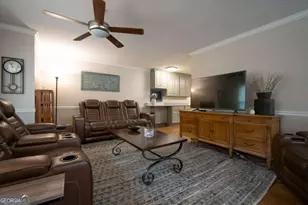 1020 Barnett Pl, Athens, GA 30605 - Photo 3