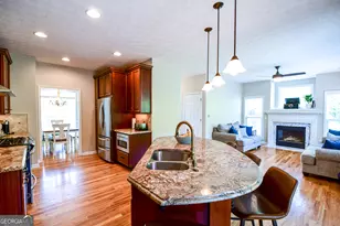 155 Cottage Cir, Fayetteville, GA 30215 - Photo 9