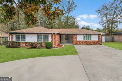 1046 Live Oak Drive, Hinesville, GA 31313 - Photo 1