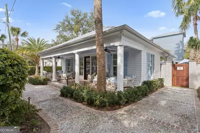 327 Butler Avenue, Saint Simons, GA 31522 - Photo 3