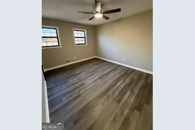 145 S Meadowcliff Circle, Carrollton, GA 30116 - Photo 11