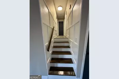 145 S Meadowcliff Circle, Carrollton, GA 30116 - Photo 9