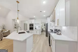 370 Harbour Shores Dr, Jackson, GA 30233 - Photo 19