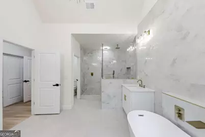 370 Harbour Shores Drive, Jackson, GA 30233 - Photo 33