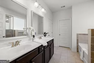 166 Brookview Dr, Newnan, GA 30265 - Photo 29