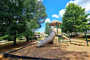 166 Brookview Dr, Newnan, GA 30265 - Photo 75